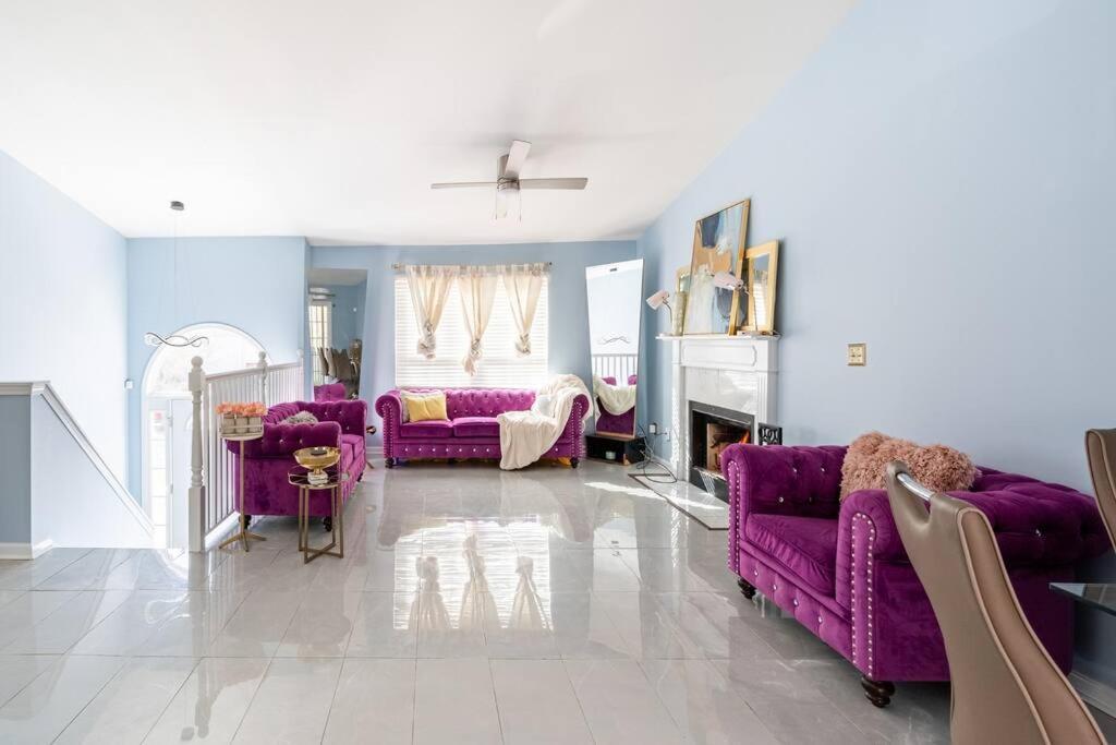 Amazing, Cozy & Warm Family Homewarm And Cozy Lithonia